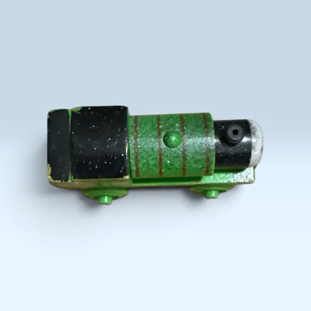 THOMAS THE TRAIN Magnetic Wooden Railway #6 Train PERCY Covered in Dirt